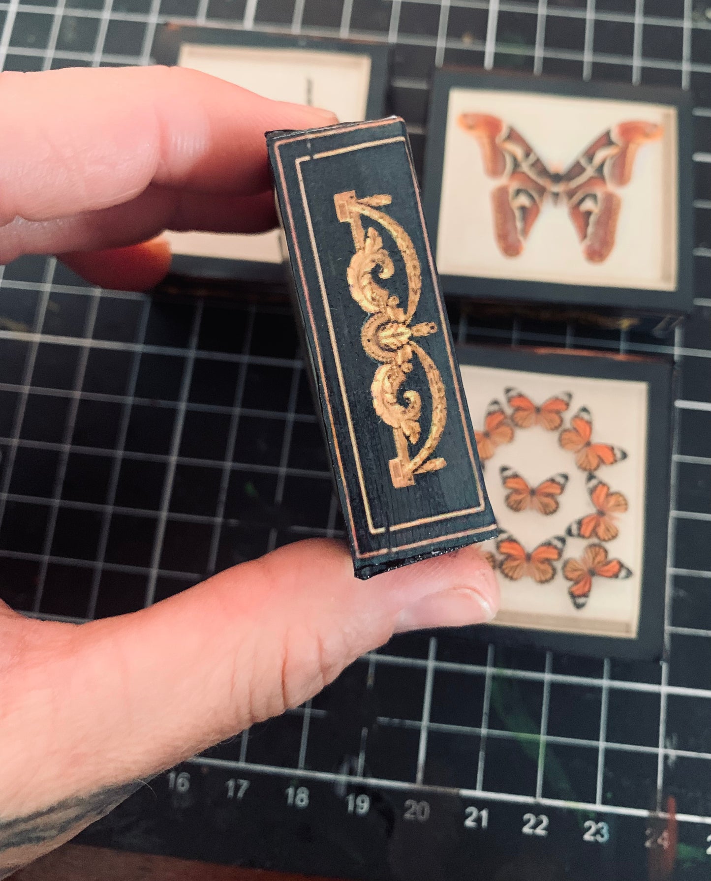 1:2 scale oddity frame set