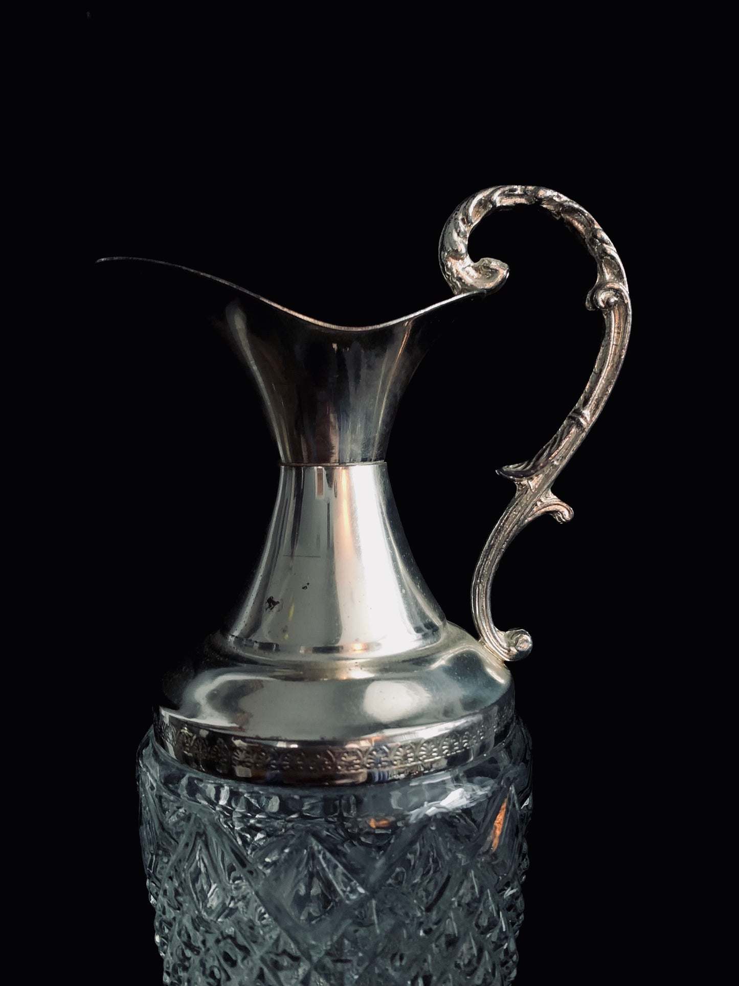Vintage Cut Crystal & Silver Wine Decanter – Elegant Barware & Home Decor