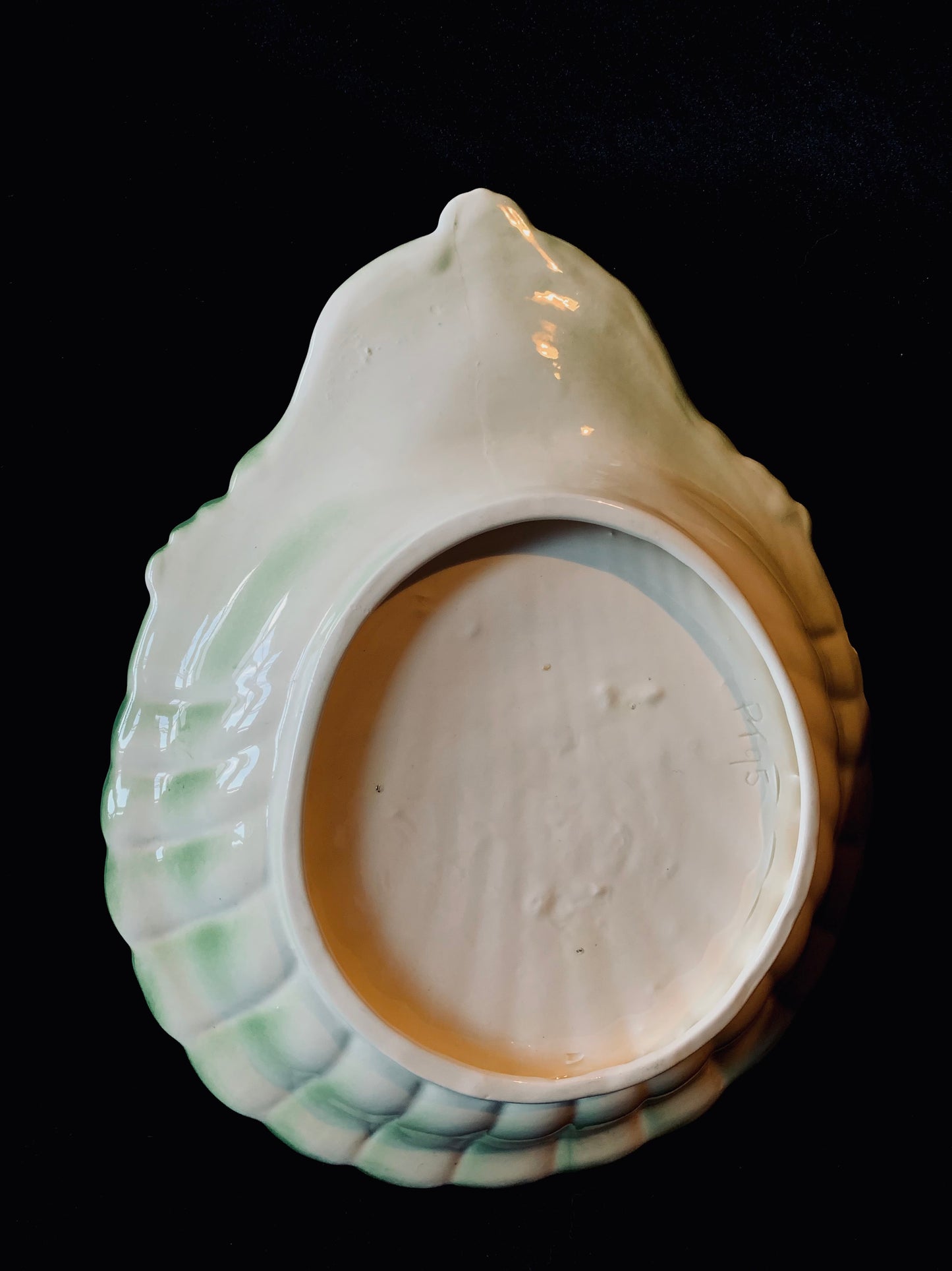 Vintage Green & White Ceramic Shell Bowl – Coastal Home Decor