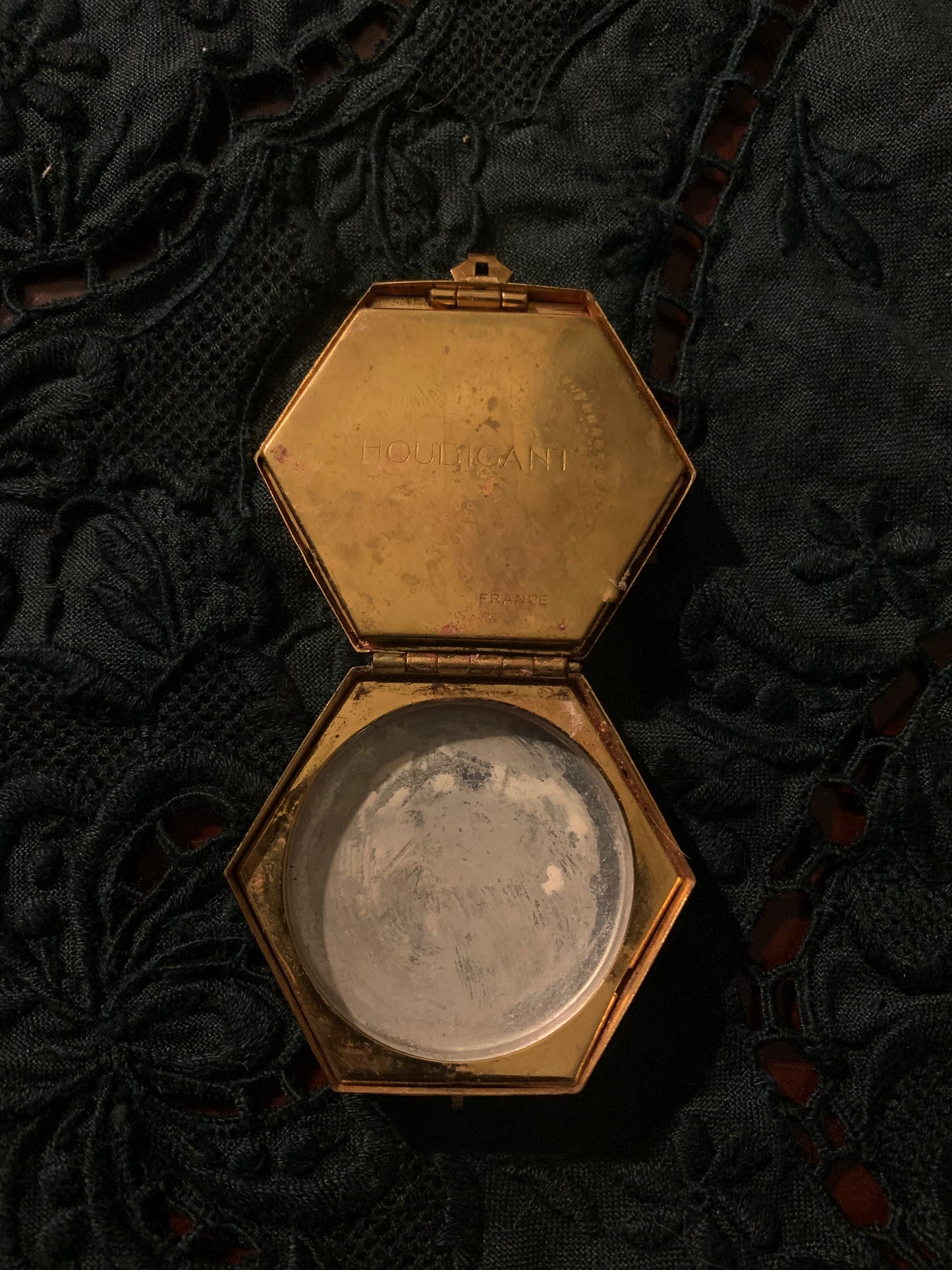 Antique Houbigant France Double Compact – Art Deco Enamel Floral Hexagon (1920s–1930s)