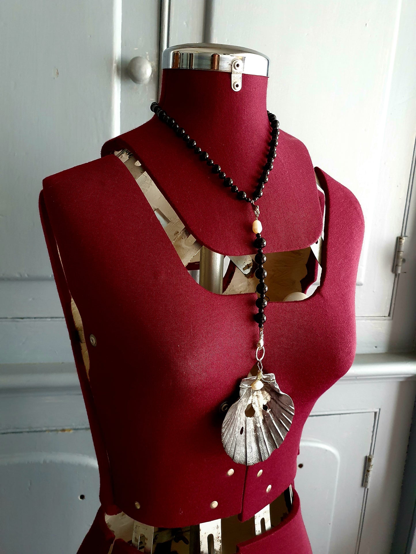 Sterling Silver, Freshwater Pearls & Black Seashell beaded necklace.