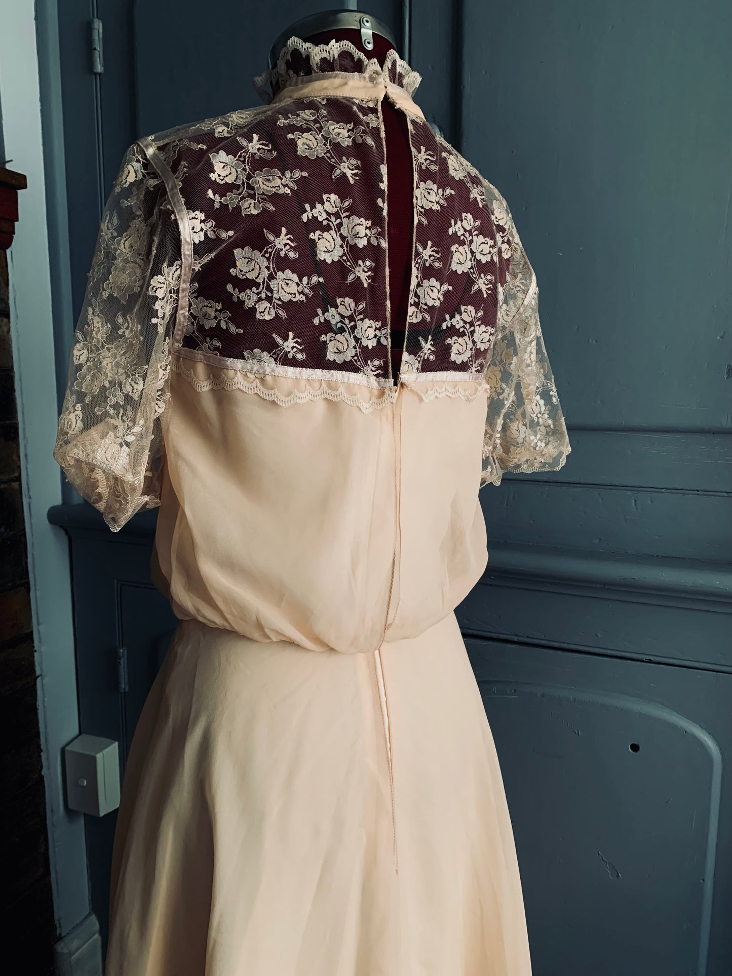 The house of Franke, Stuart vintage gown. Size 10