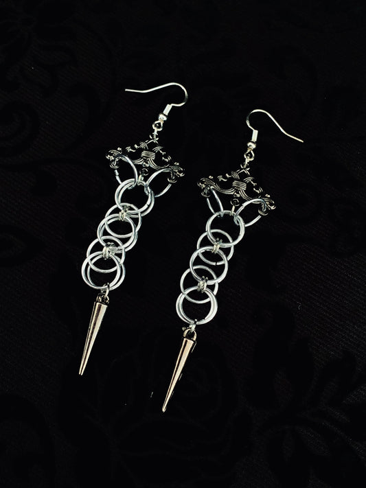 Spiked maiden chainmail earrings