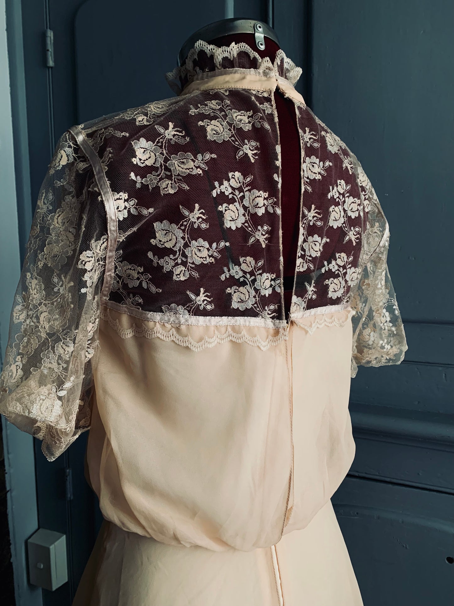 The house of Franke, Stuart vintage gown. Size 10