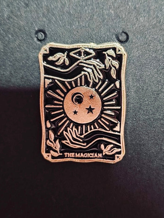 The magician ￼tarot enamel pin