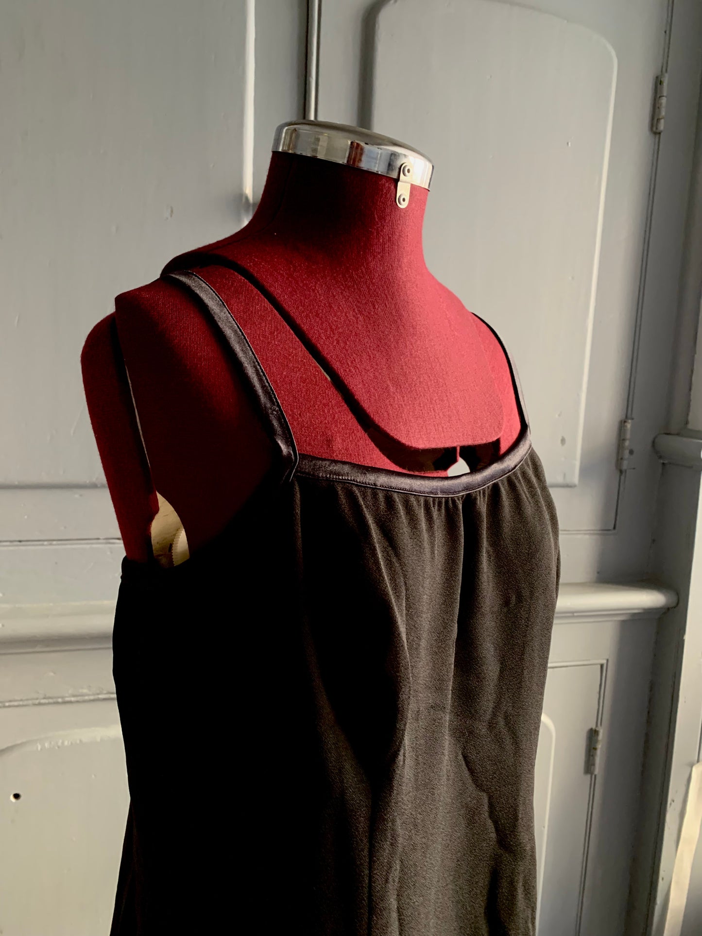 Vintage Cue Designs ‘little black dress’. Size 14