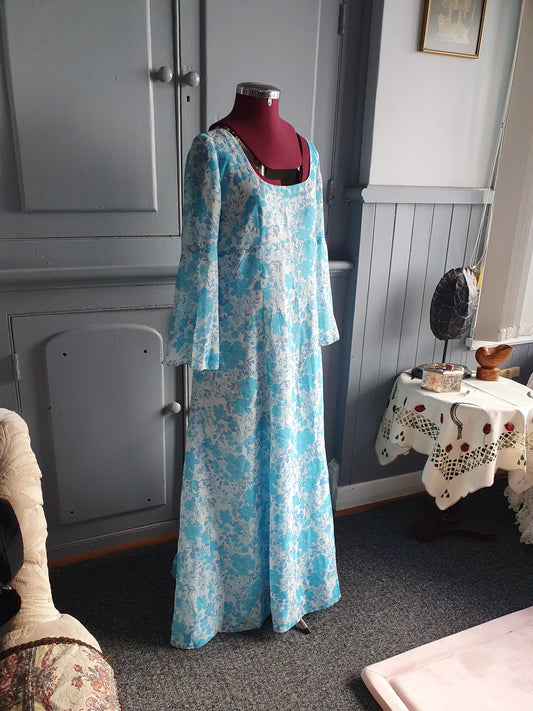 Vintage 1970s Blue Floral Bell Sleeve Maxi Dress- size 12/14