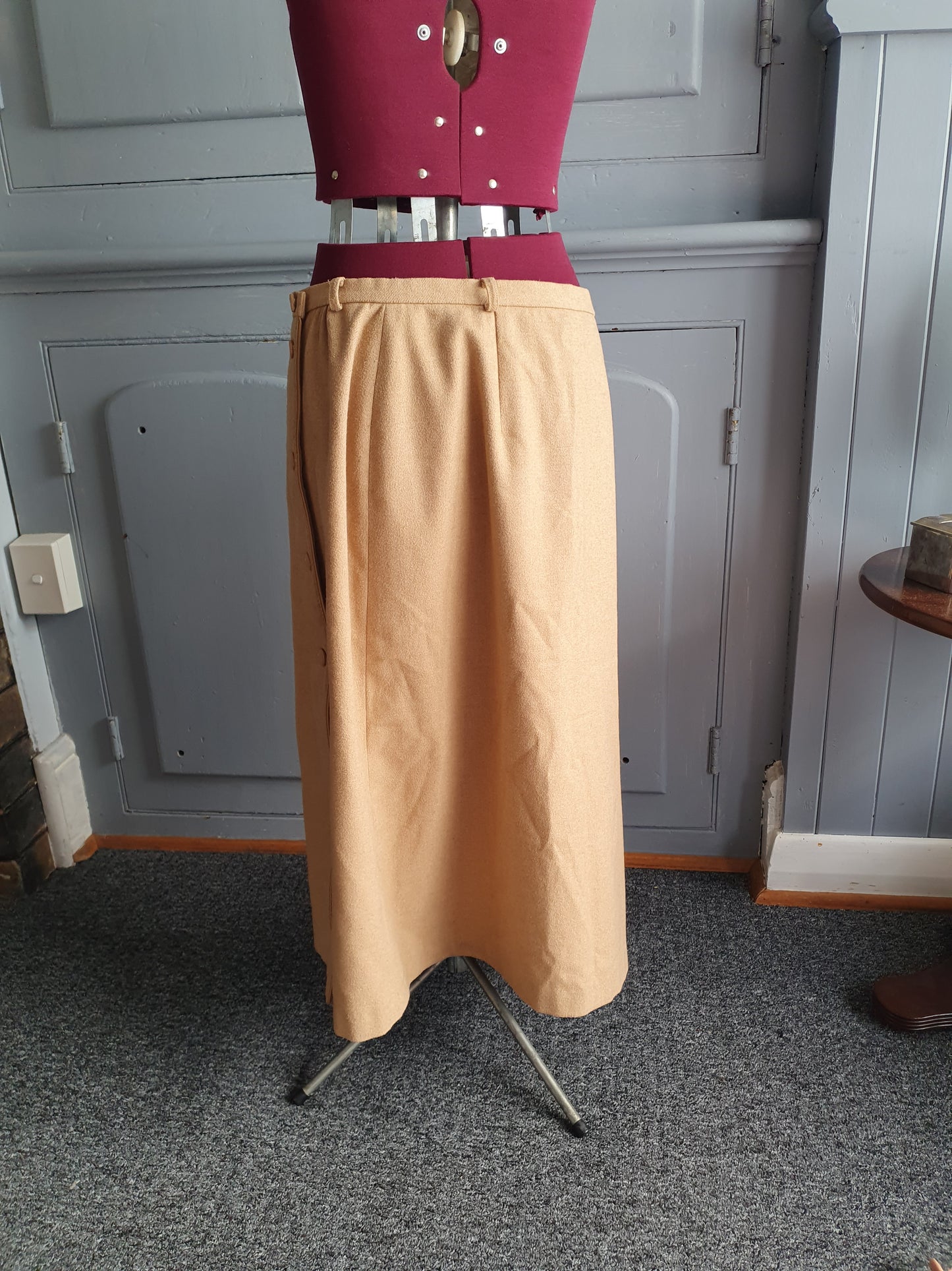 Vintage 80s Lenco Wool Blend Midi Skirt – Camel Button Front (AU 16)