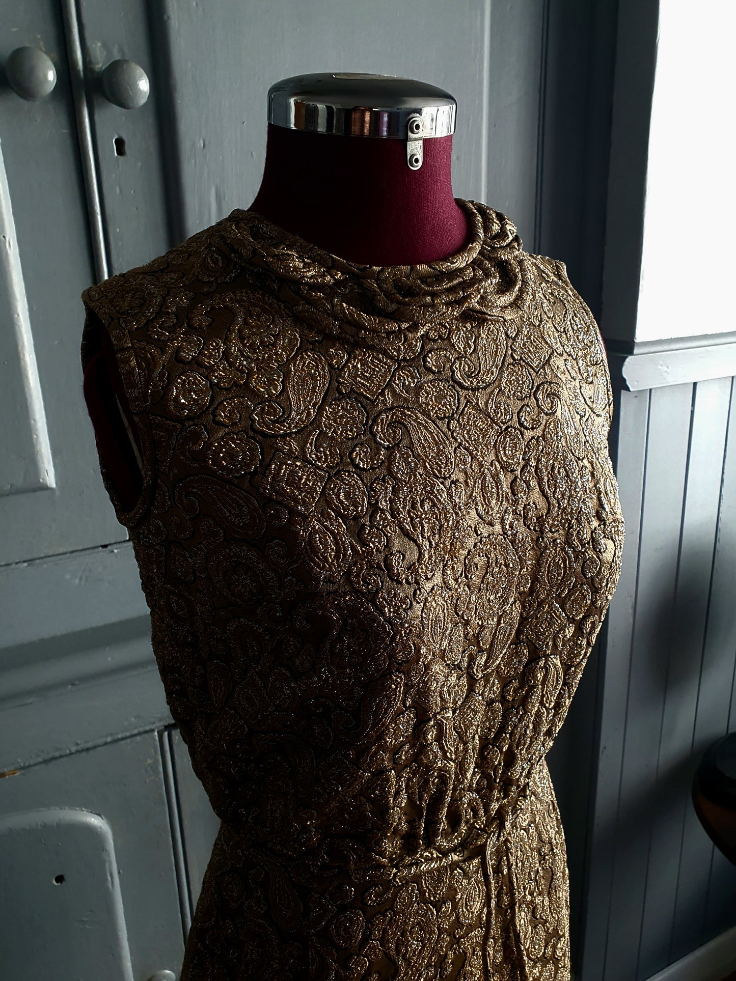 Vintage 1960s Gold Lamé Brocade Cocktail Dress – Farmer’s Sydney – AU 8