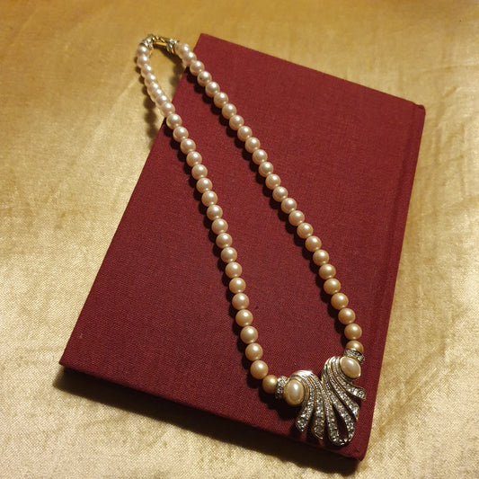 Vintage Faux Pearl & Rhinestone Fan Necklace