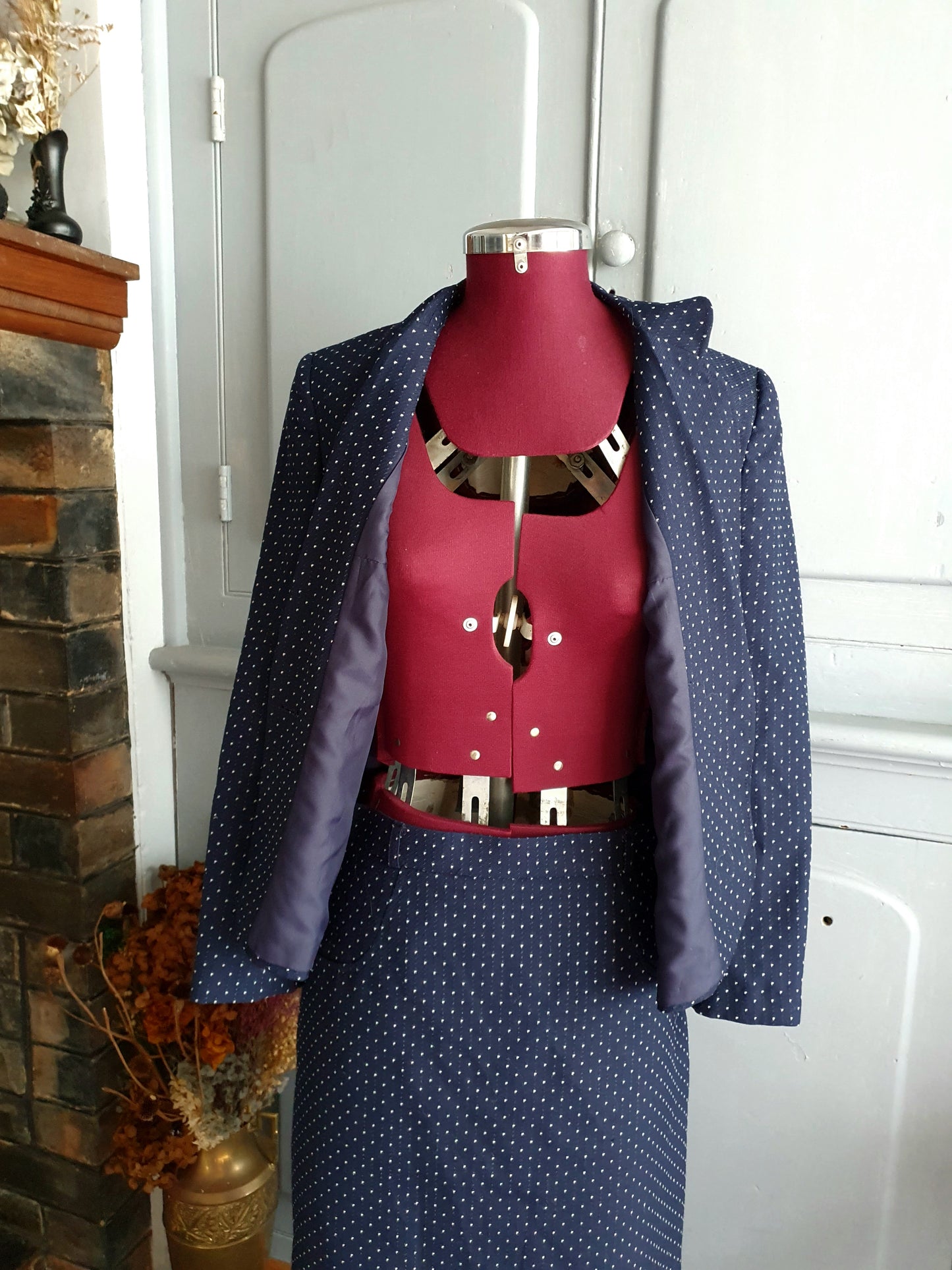 Late 80s/Early 90s Fletcher Jones Navy Polka Dot Wool Blend Skirt Suit – AU 12