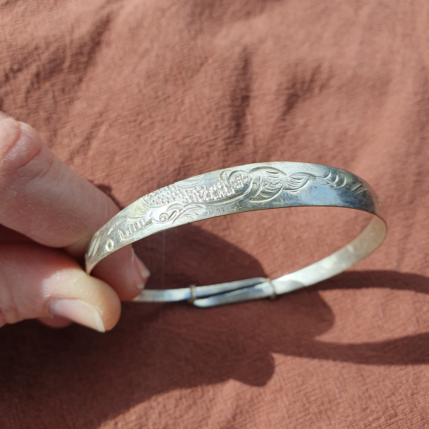 Vintage Sterling Silver Engraved Bird Bangle