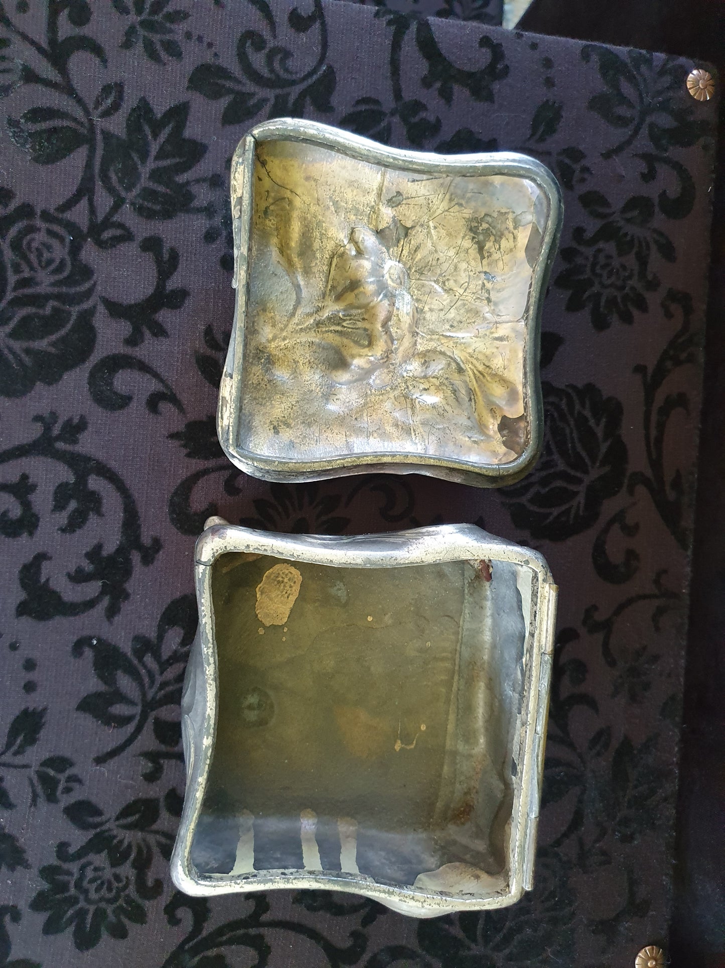 Antique J.B. & Co. Quadruple Silverplate Trinket Box (c. 1890–1910) – Floral Art Nouveau Design