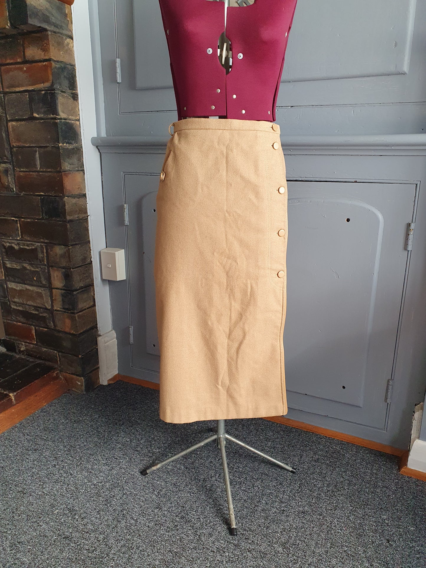 Vintage 80s Lenco Wool Blend Midi Skirt – Camel Button Front (AU 16)