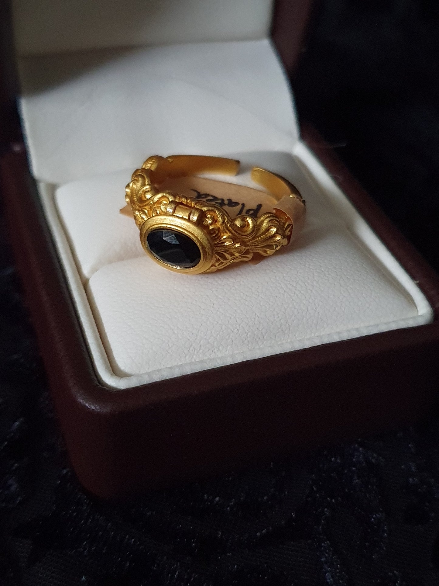 Renaissance Poison Ring – 18K Gold Plated