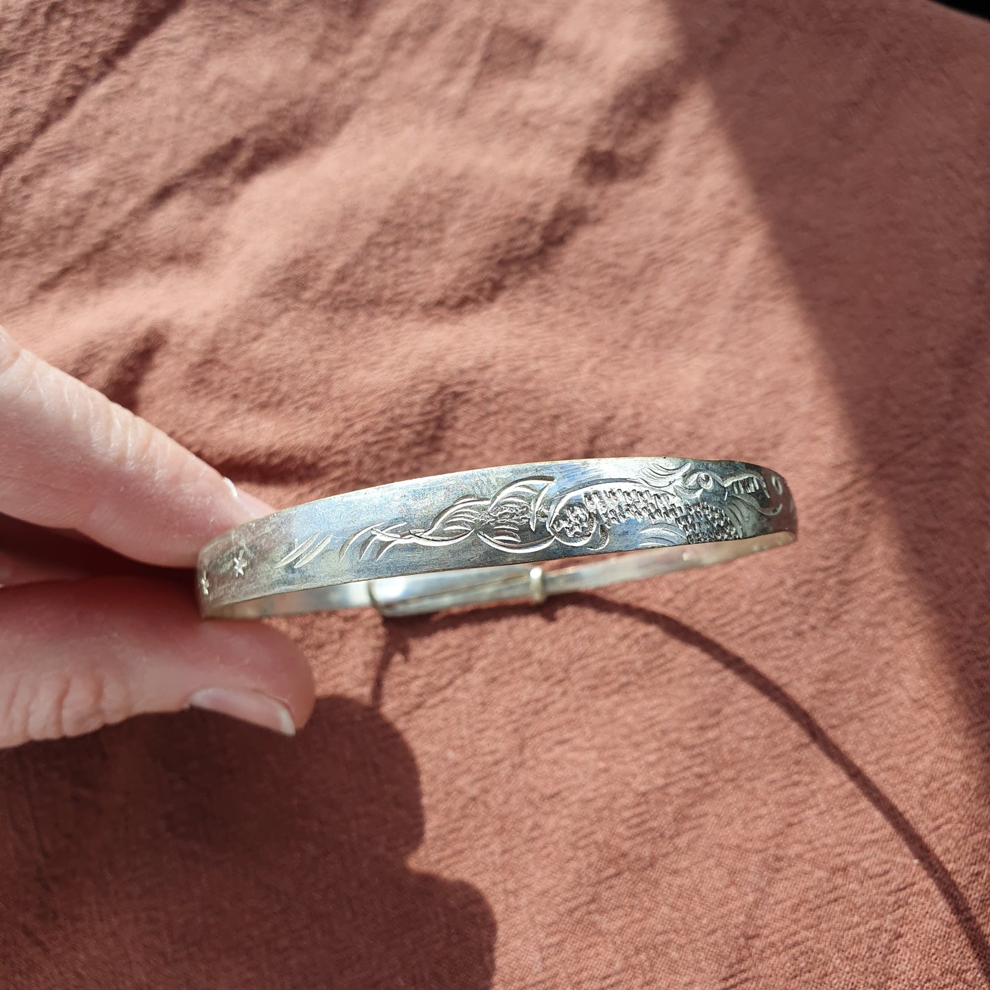 Vintage Sterling Silver Engraved Bird Bangle