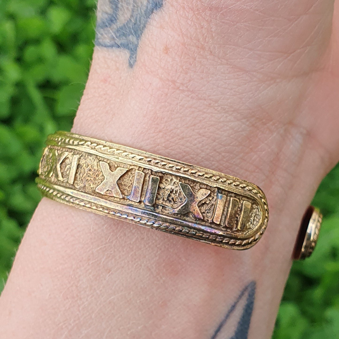 Château d’Argent 925 Sterling Silver Roman Numeral Cuff
