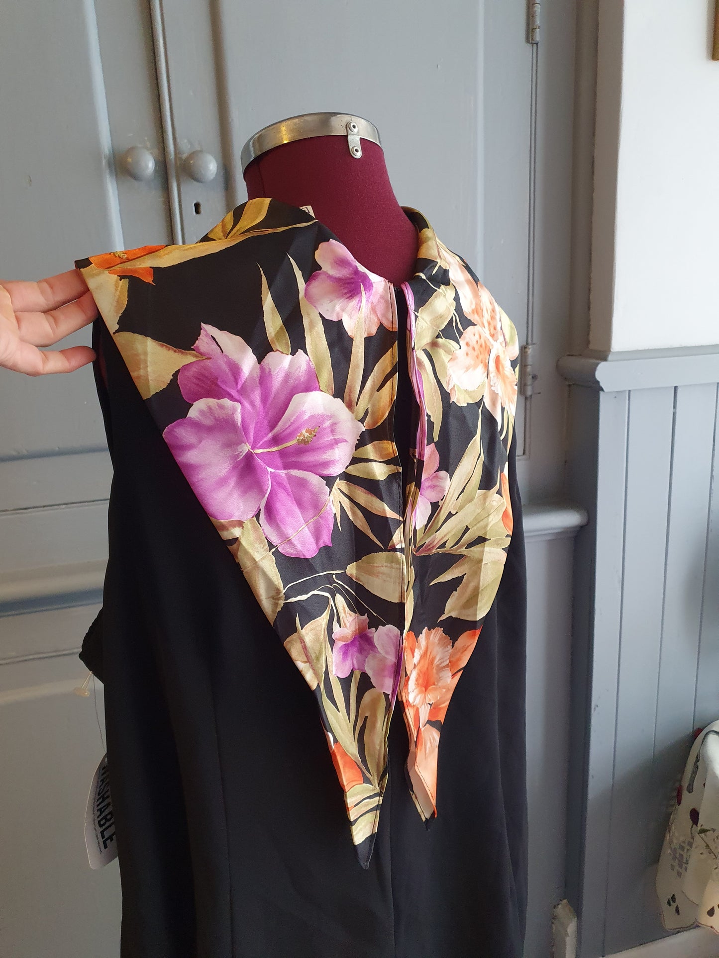 Midnight Velvet 90's vintage midi dress- Size 22.