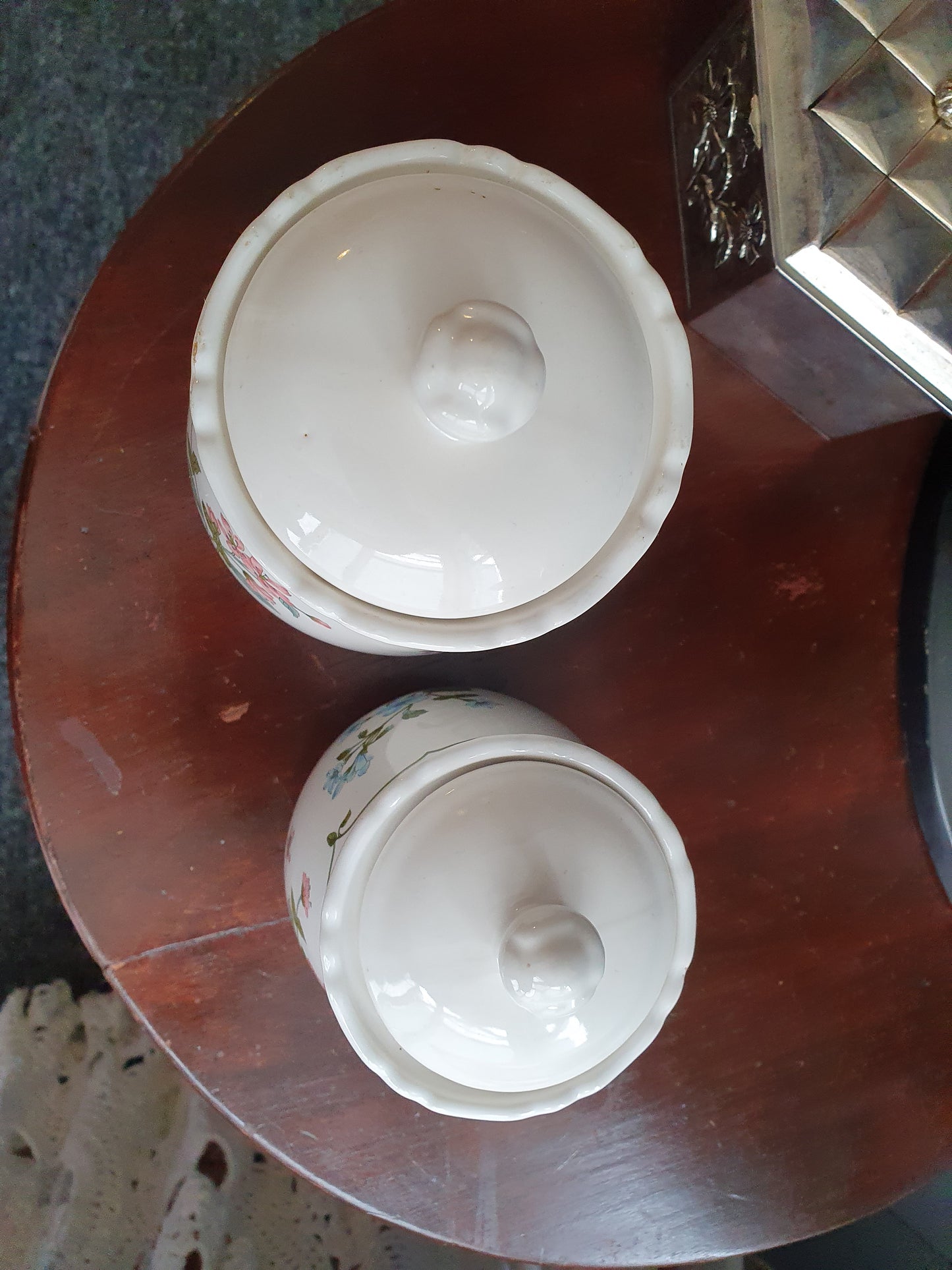 Vintage Floral Ceramic Canister Pair – Scalloped Lids & Botanical Print