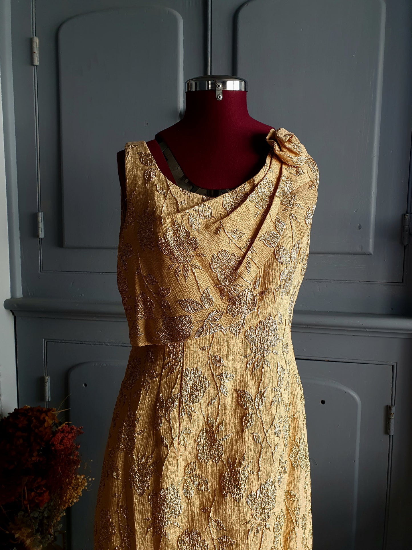 Vintage 1950s–1960s Gold Lamé & Rayon Floral Evening Gown – Melbourne Made, AU 12
