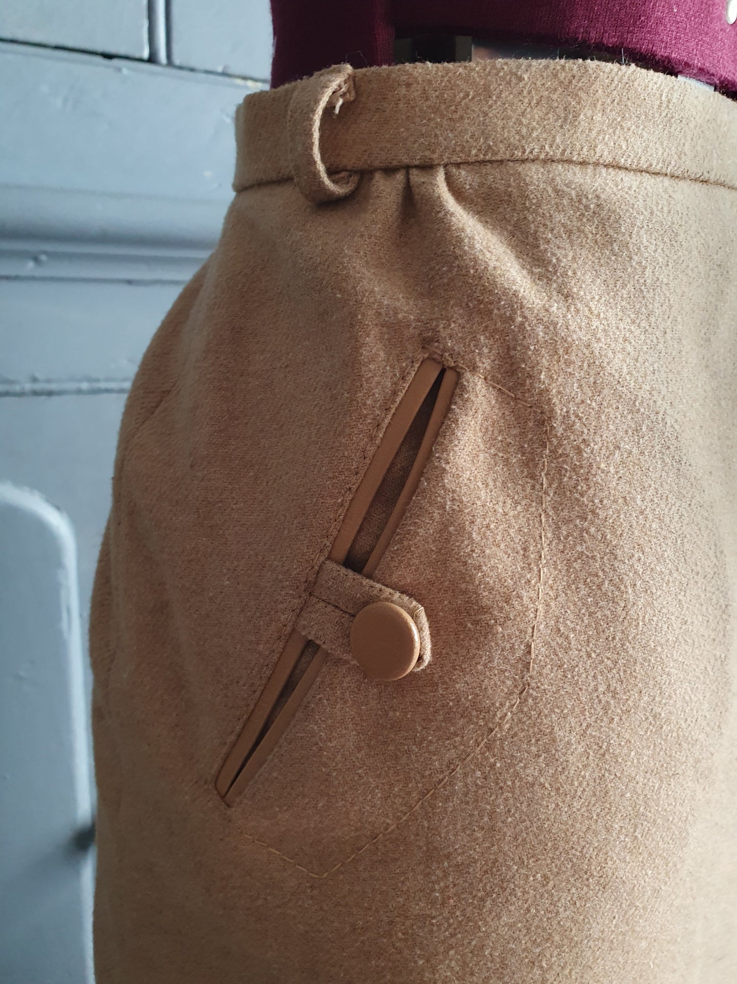 Vintage 80s Lenco Wool Blend Midi Skirt – Camel Button Front (AU 16)