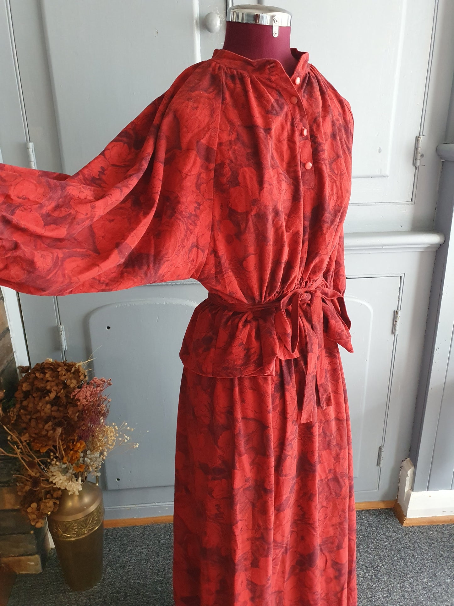 Vintage House of Raymonde Red Floral Two-Piece Set – AU 10